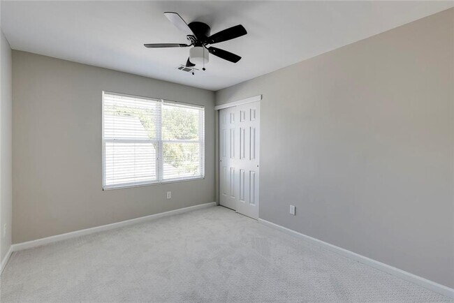 Building Photo - 283 Hiawassee Dr