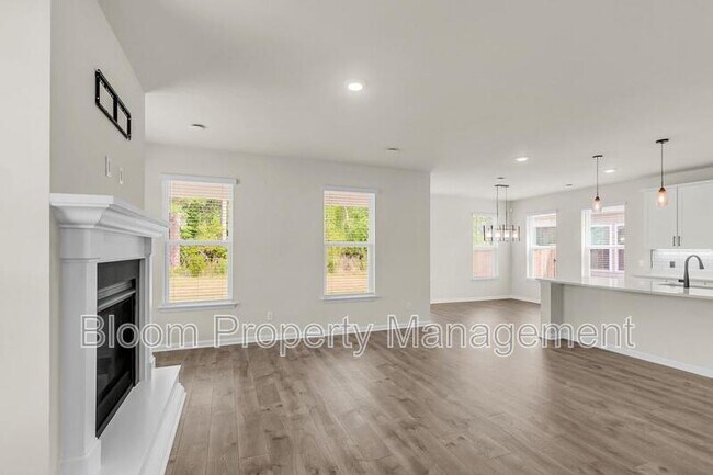 Building Photo - 216 Wappoo Trce Ln