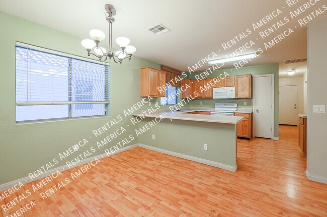 Building Photo - 1104 S 238th Dr