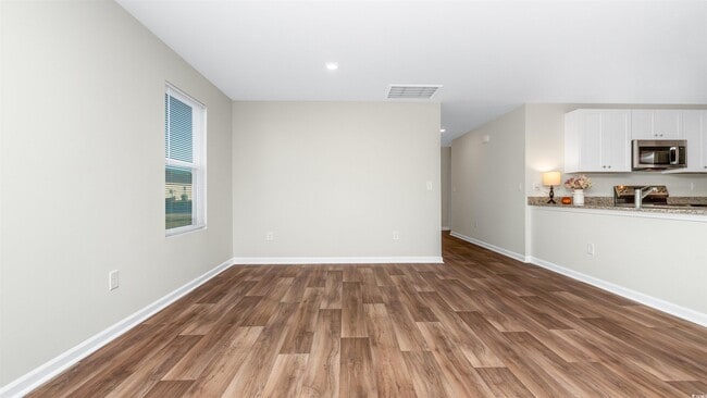 Building Photo - 1206 Willow Oaks Wy