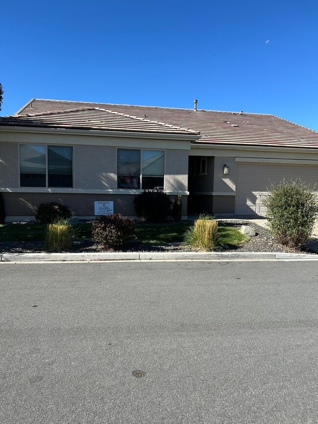 Building Photo - 4973 Bougainvillea Dr