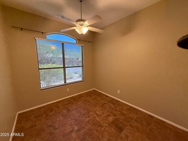 Building Photo - 21570 N 72nd Way