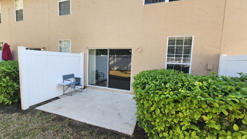 Building Photo - 3690B Creswick Cir