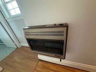 Building Photo - 410 Pell Ave