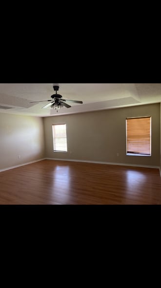 Building Photo - 2627 Lyndscape St