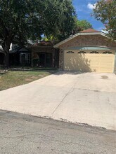 Building Photo - 3215 Tree Grove Dr