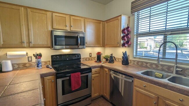 Building Photo - 9576 E Placer Dr