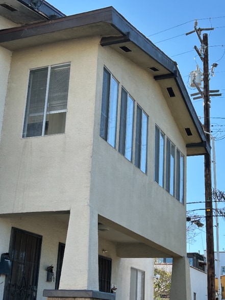 Building Photo - 1908-1914 218th St