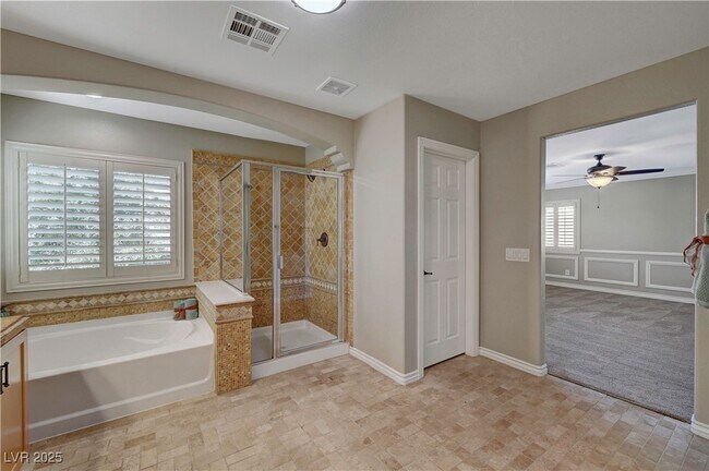 Building Photo - 10512 Galleon Peak Ln