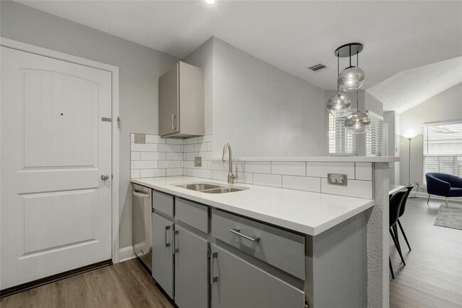 Building Photo - 4707 Borage Dr
