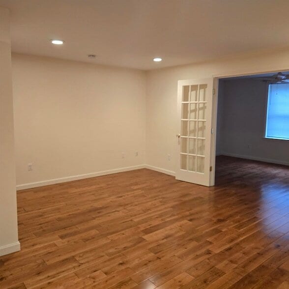 Building Photo - 55 Glen Hill Rd