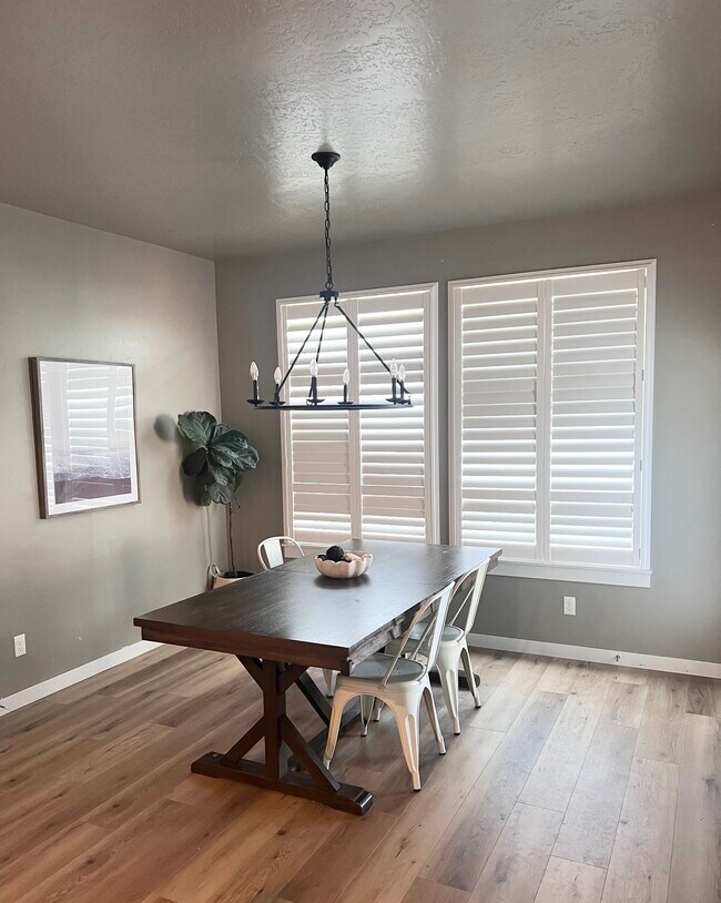 Building Photo - 4643 S Martinel Way