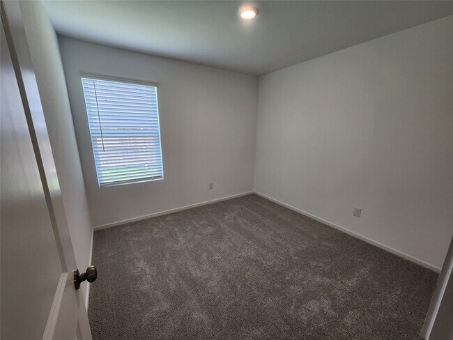 Building Photo - 905 Coperchiata Cir