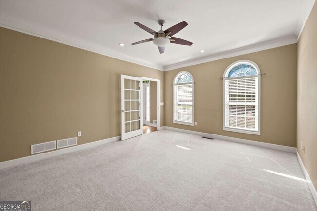 Building Photo - 10950 Kimball Crest Dr