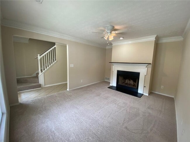 Building Photo - 1325 Old Victorian Ct