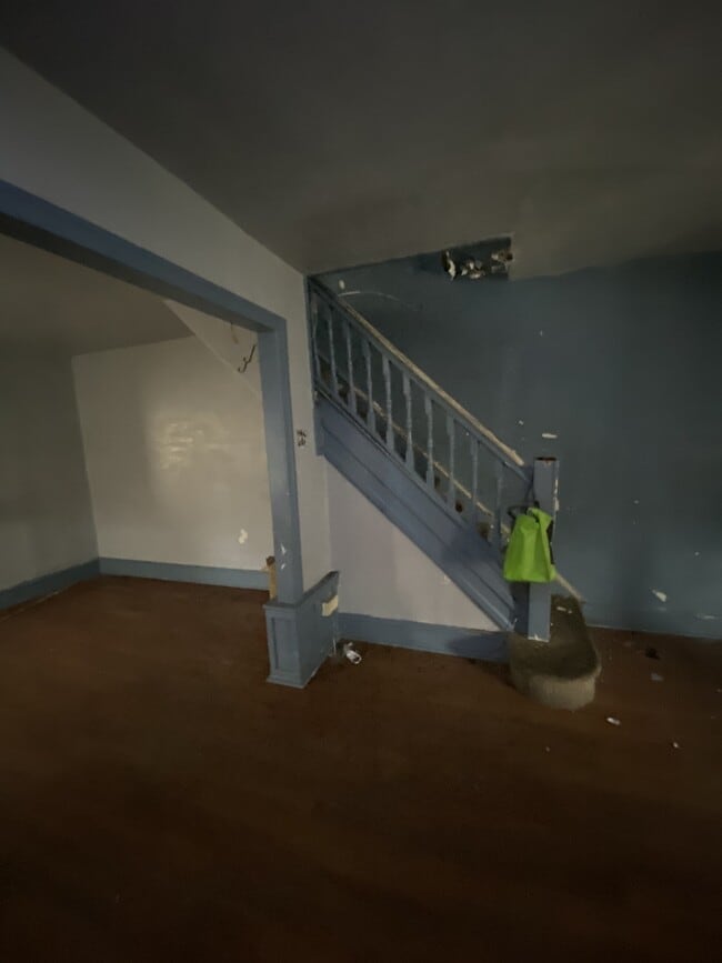 Building Photo - 65 N Dewey St