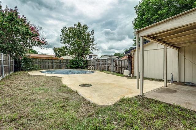 Building Photo - 2018 Vail Dr