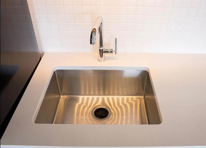 Building Photo - 7113 California Ave SW