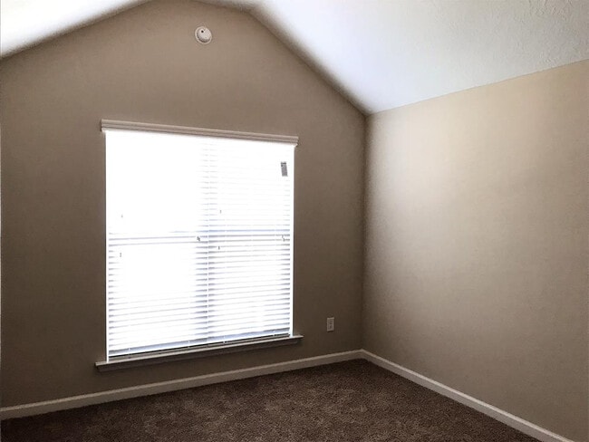 Building Photo - 5154 Copse Dr