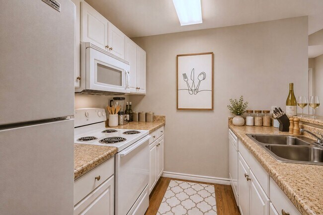 Building Photo - 8712 Mansion Creek Cir