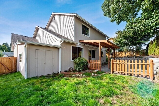 Building Photo - 207 79th Pl SW