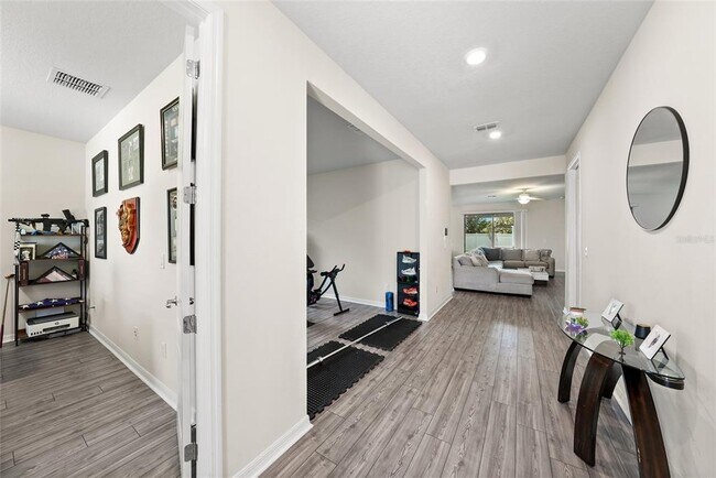 Building Photo - 10913 Green Harvest Dr.
