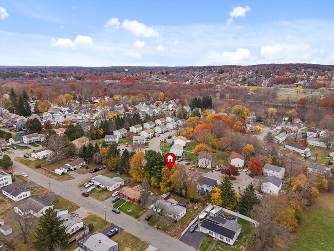 Building Photo - 61 Kathy Dr