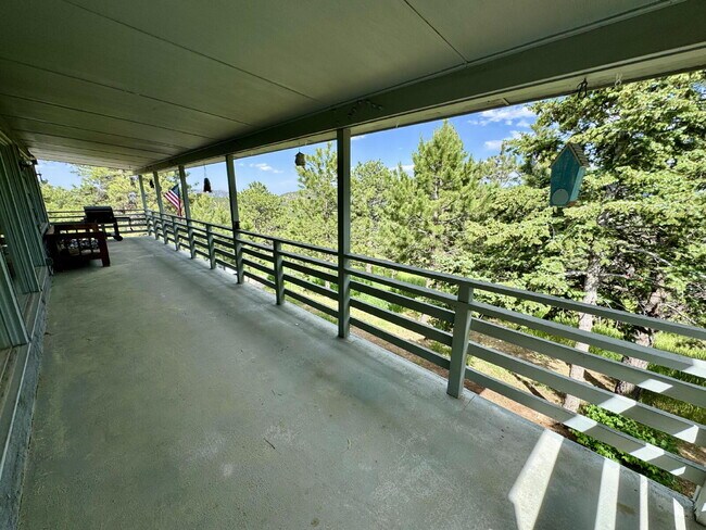 Building Photo - 11922 Hillcrest Rd