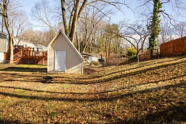 Building Photo - 5317 Macwood Dr