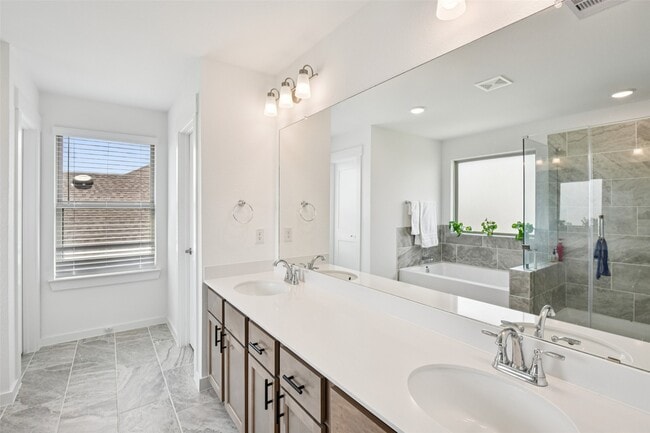 Building Photo - 4806 Sand Clouds Dr