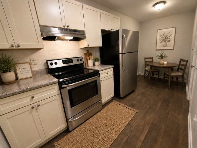 Building Photo - 5911 Lone Oak Dr SW