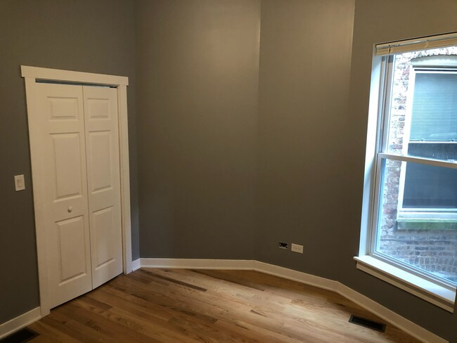 1st Bedroom - 5521 S Dorchester Ave