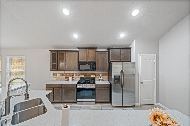 Building Photo - 21310 Cypress White Oak Dr
