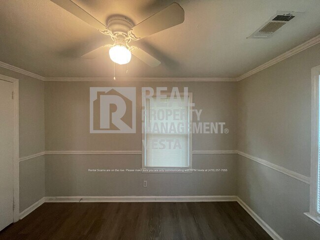 Building Photo - 5624 Swymer Dr