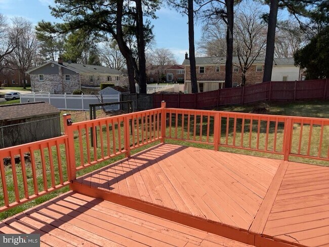 Building Photo - 6920 Groveton Dr