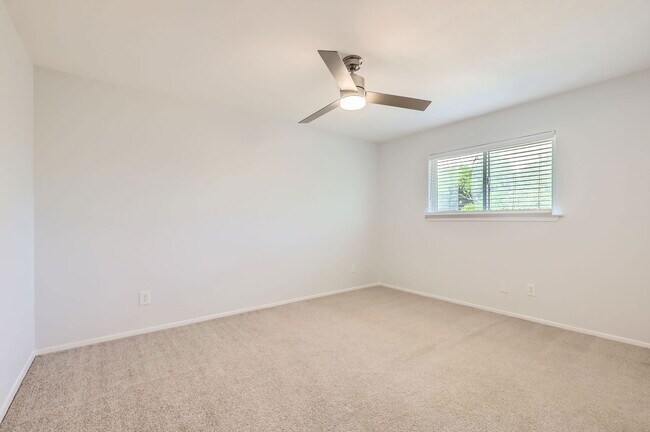 Building Photo - 11426 Bristle Oak Trail