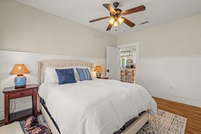 Building Photo - 2200 Hurley Ave