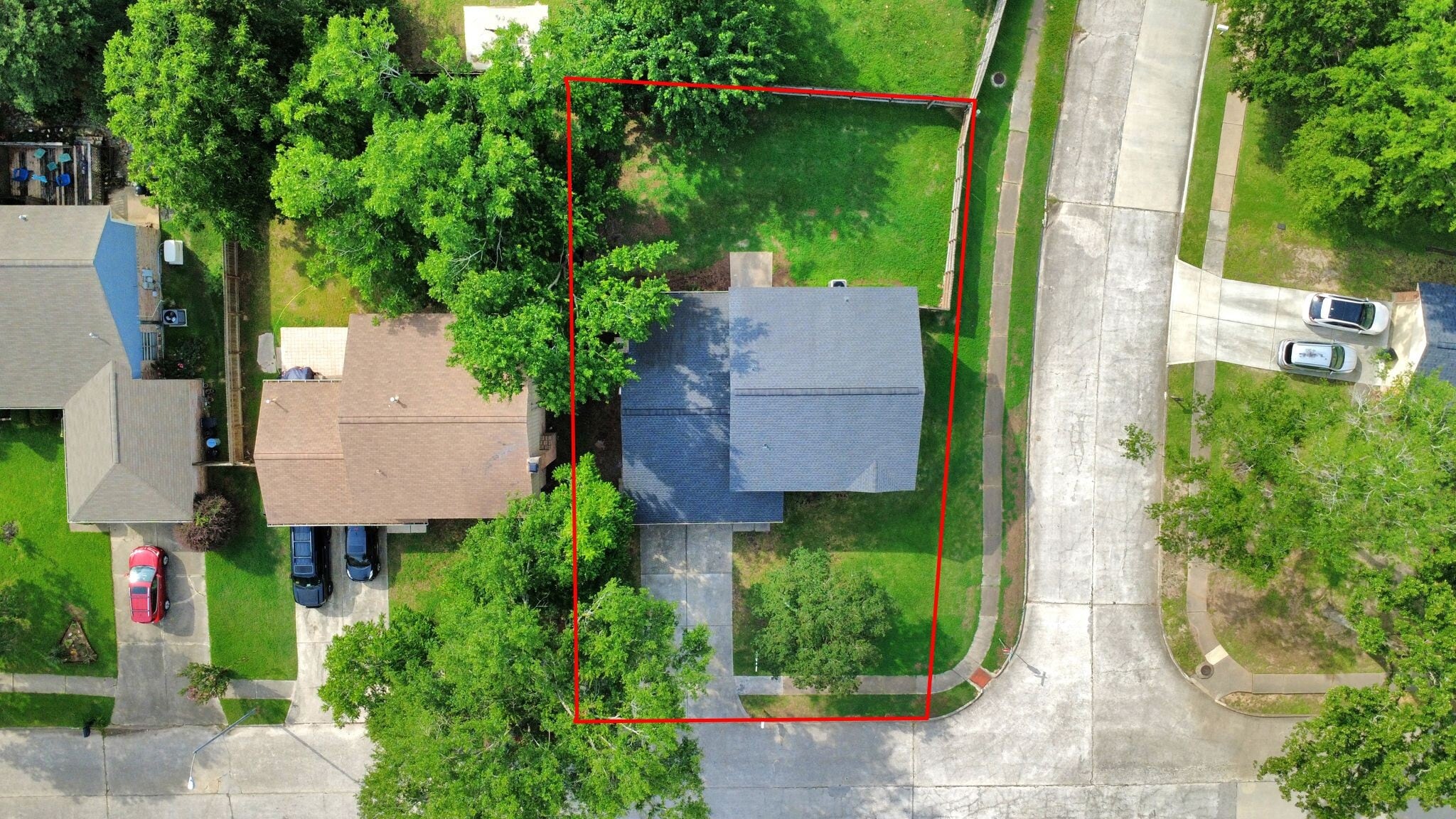 Building Photo - 3223 Deer Valley Dr