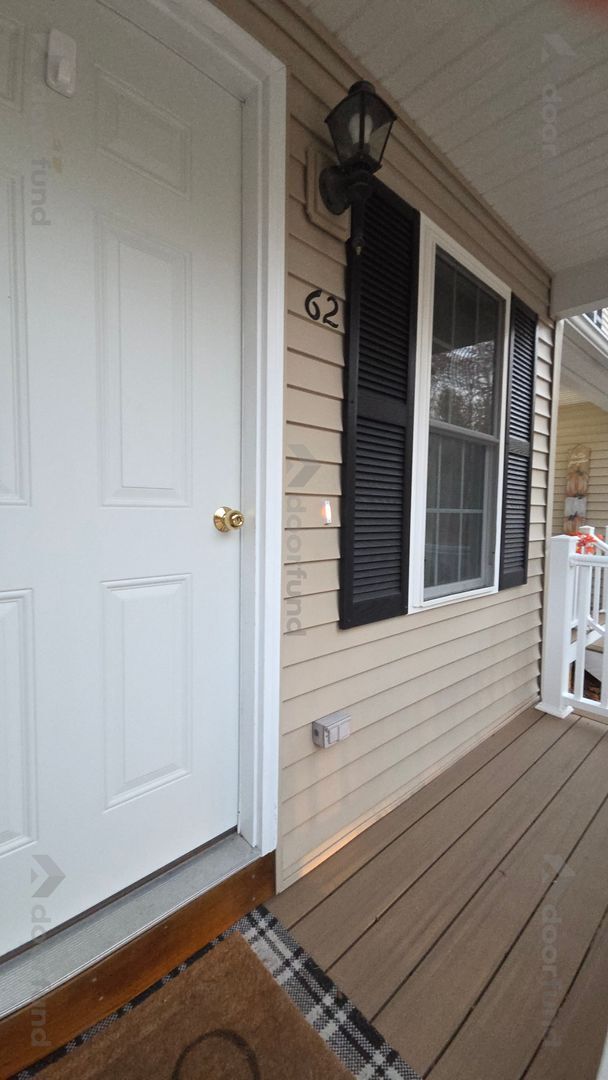 Building Photo - 62 Constitution Dr