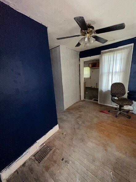 Building Photo - 1338 Gregan Pl