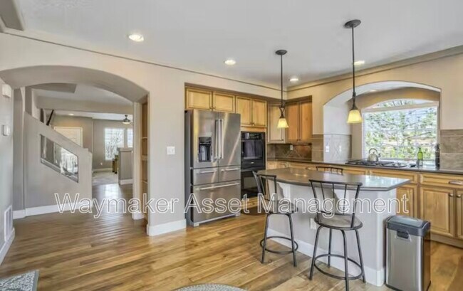 Building Photo - 10904 Cascading Spring Cir