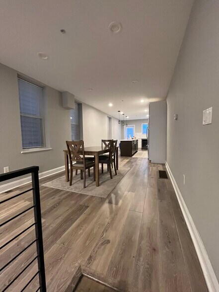 Building Photo - 873 Perkiomen St