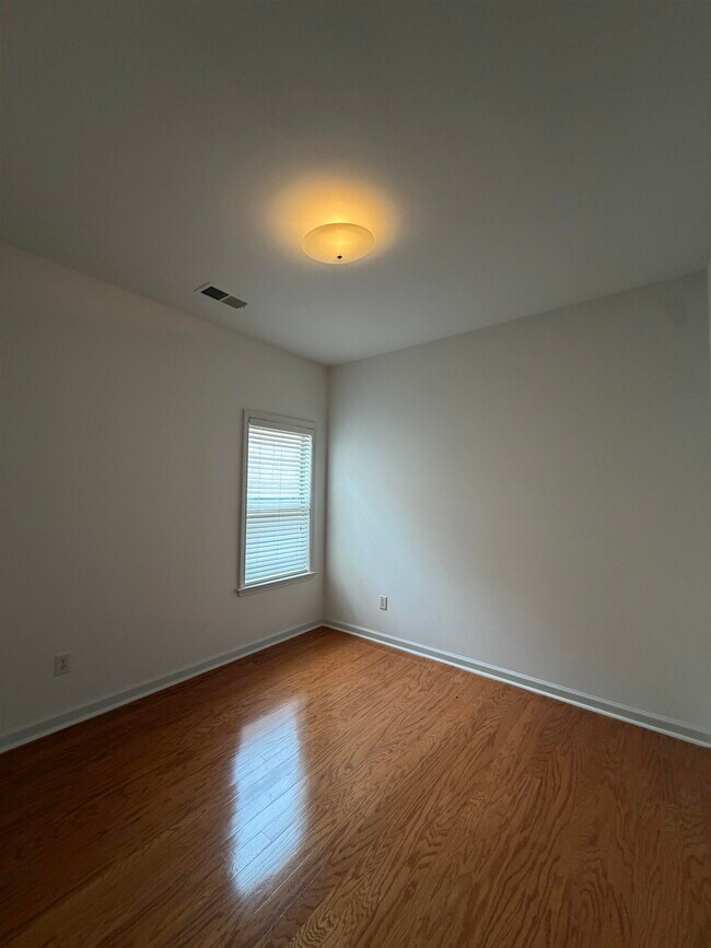 Building Photo - 1207 Harbor River Dr