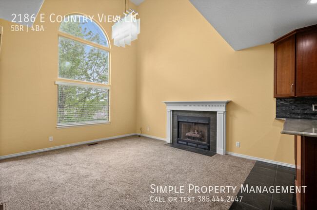 Building Photo - Beautiful Cottonwood Heights 2-story with ...