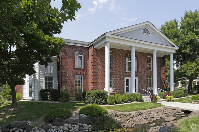 Building Photo - Carriage Crossing Apartments