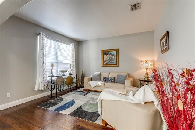 Building Photo - 1427 Hanover Ln