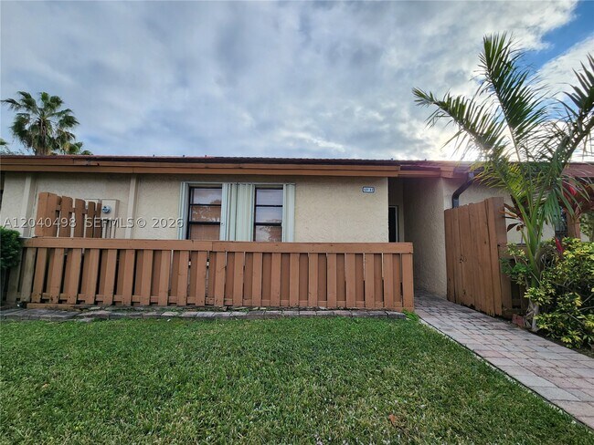 Building Photo - 13412 SW 17th Terrace Cir S