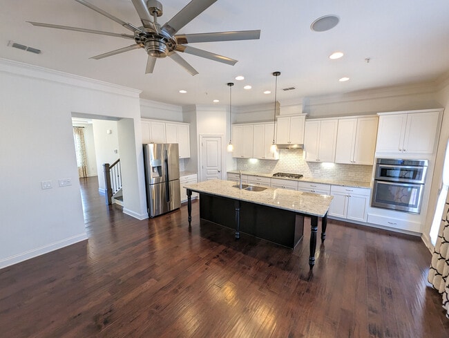 Building Photo - 146 Brindle Ln