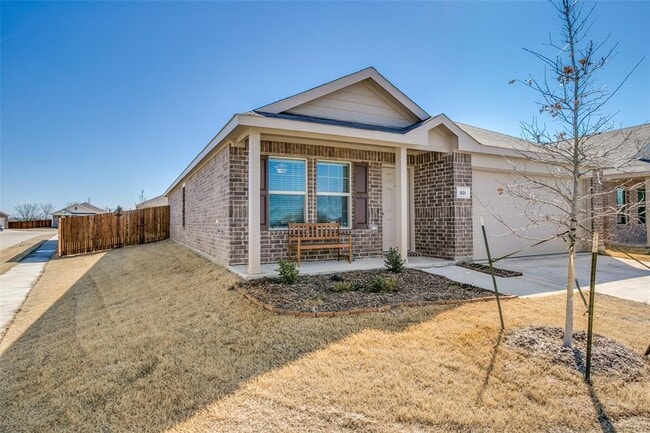 Building Photo - 901 Lady Bird St