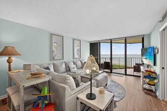 Building Photo - 9650 S Ocean Dr